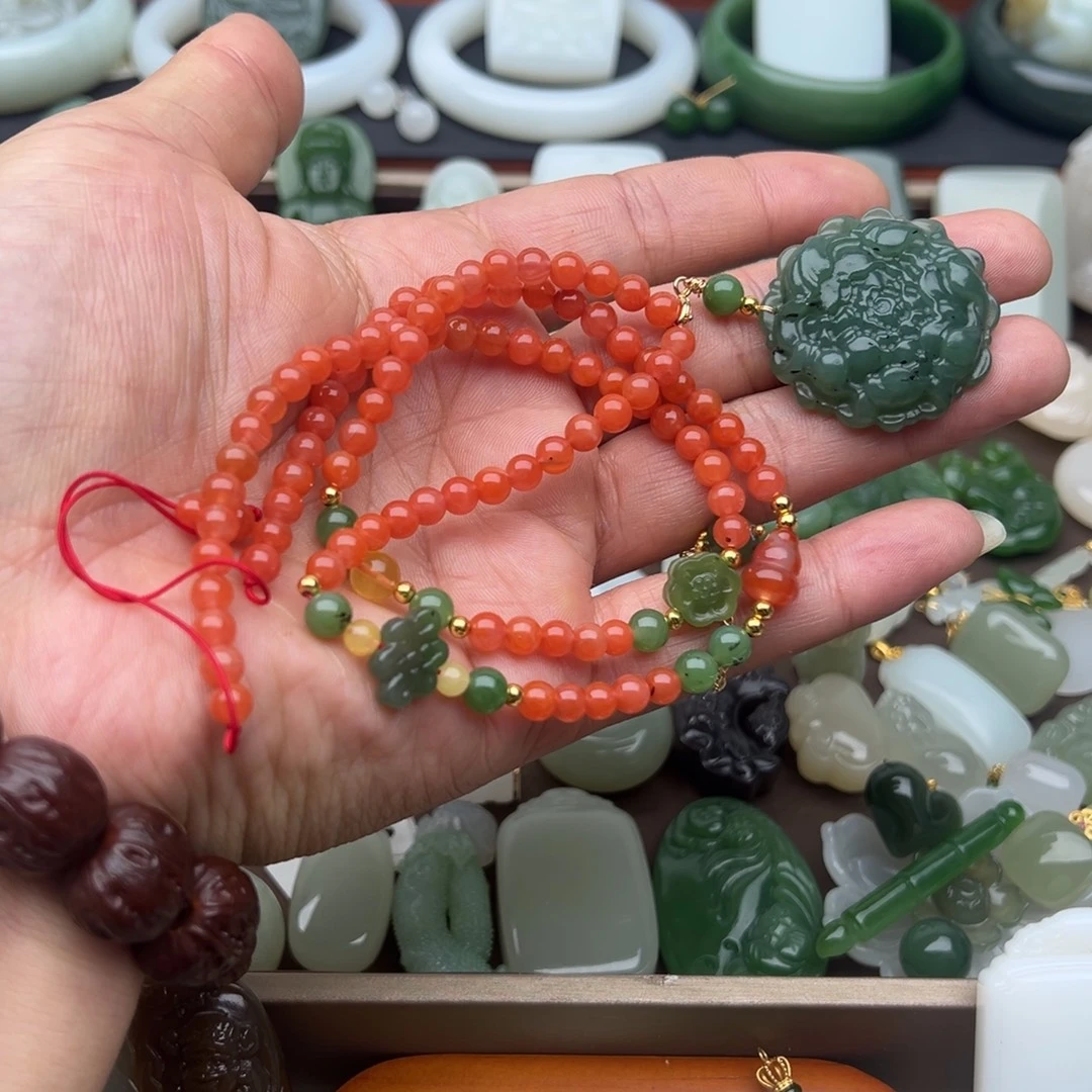 和田玉未镶嵌吊坠(不含链)