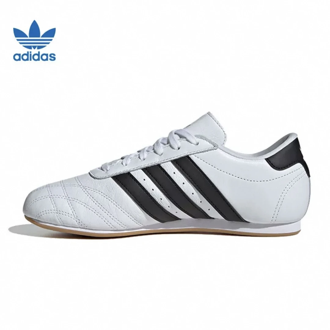 Adidas阿迪达斯女款跆拳道复古运动休闲板鞋JS1194