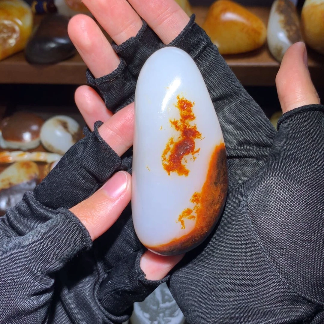 浩***钧和田玉未镶嵌颈饰