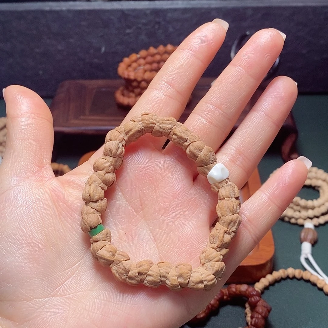 柏香籽/百香籽吊坠109.9