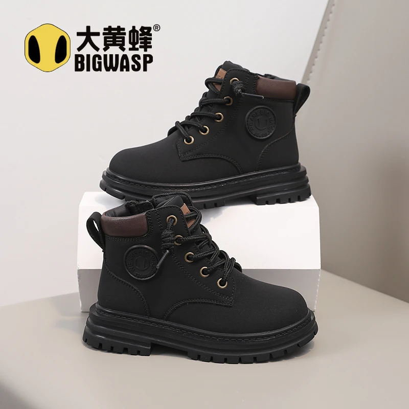 大黄蜂童鞋儿童马丁靴2025秋季新款男女童户外运动鞋中帮时尚短靴