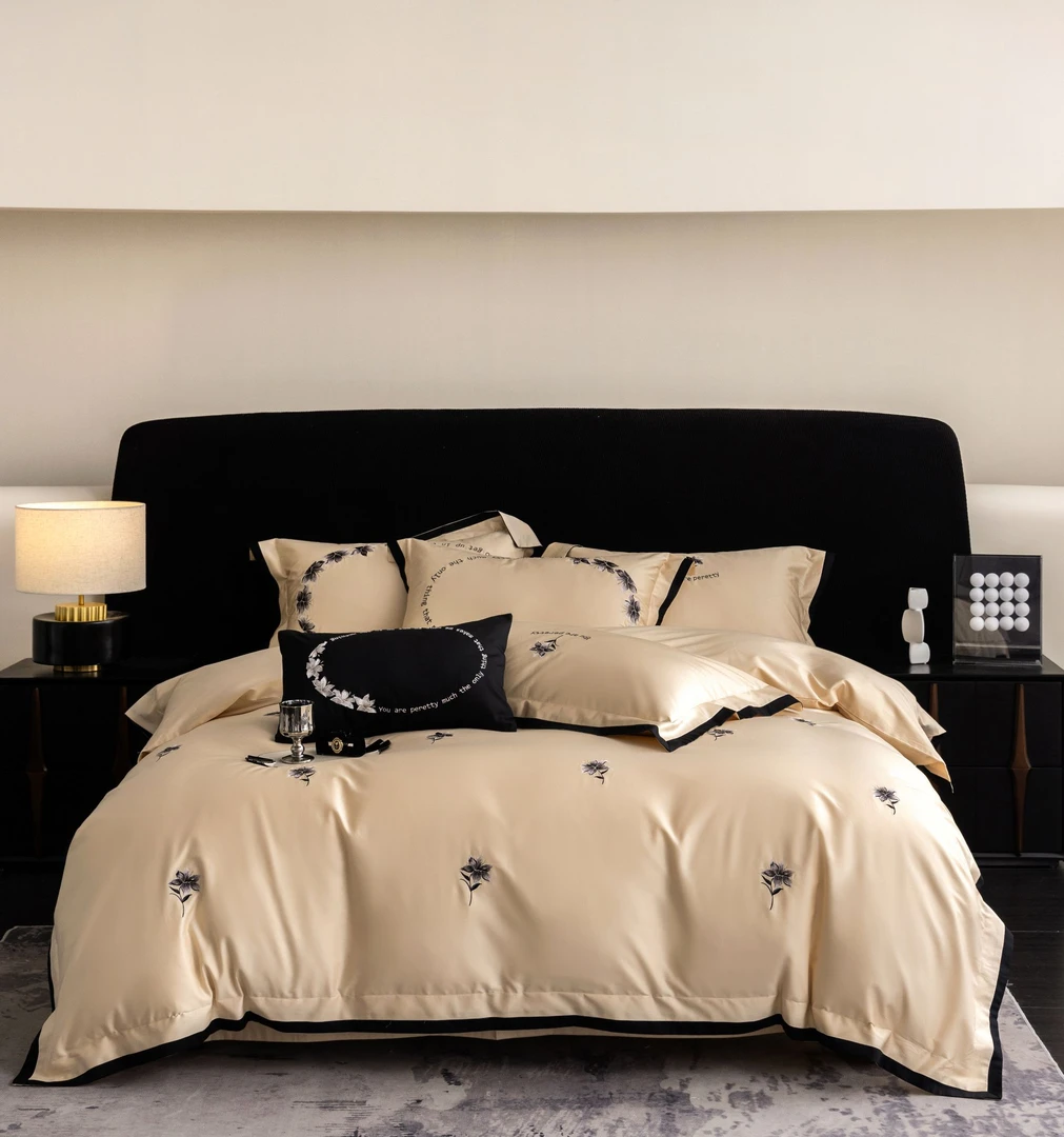 美玲 春庭月香槟140支全棉澳棉贡缎四件套 轻奢设计师