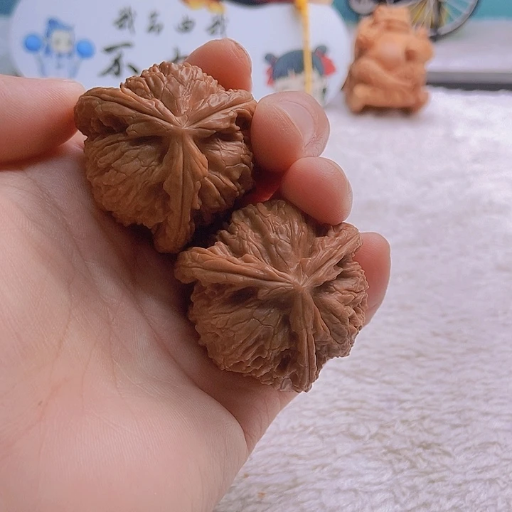 吊坠文玩核桃e****0三棱