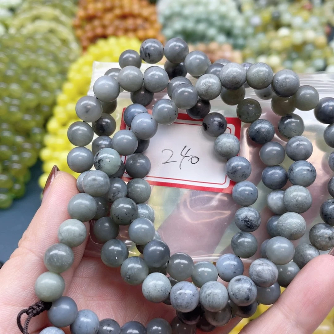 未镶嵌蛇纹石玉手串西**。