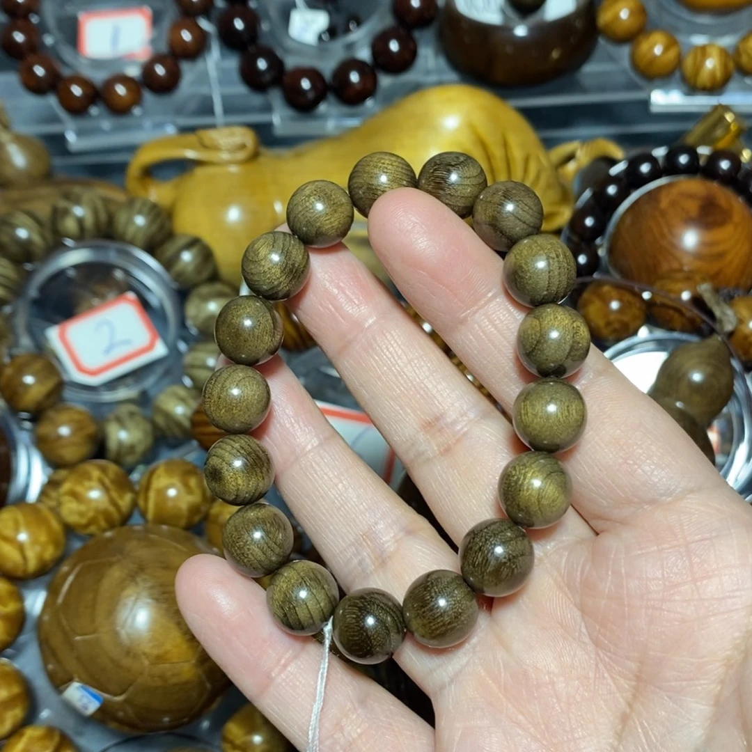 金丝楠Z*X木雕工艺品12