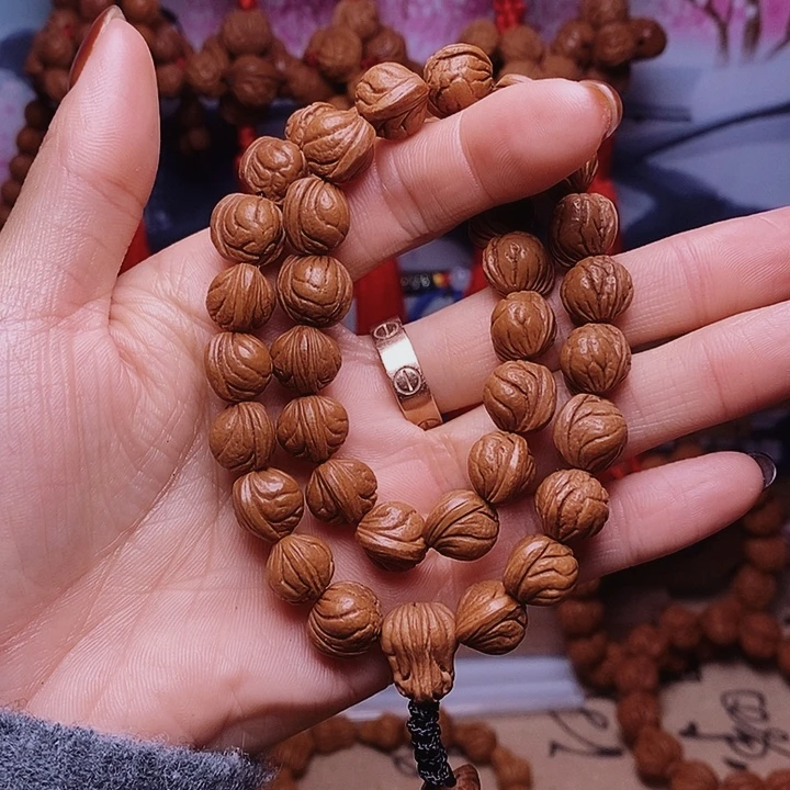 桃核吊坠龙纹桃枭