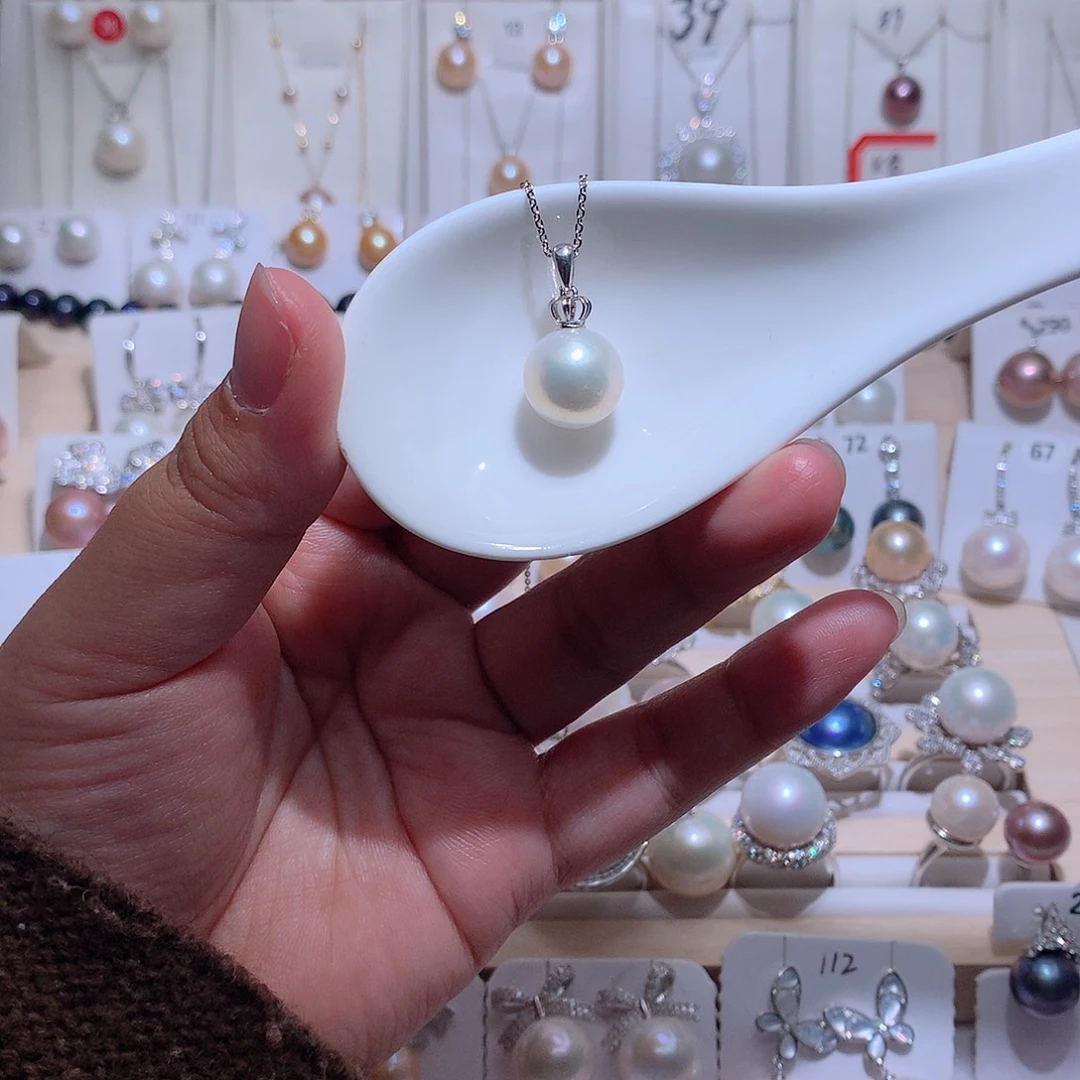 吊坠(赠链)淡水珍珠银S925镶嵌CC12mm