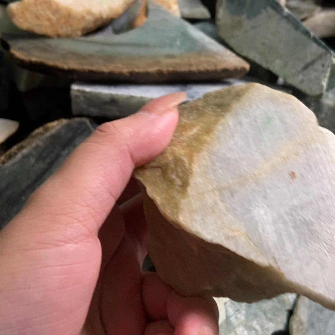 翡翠未镶嵌挂件天然翡翠