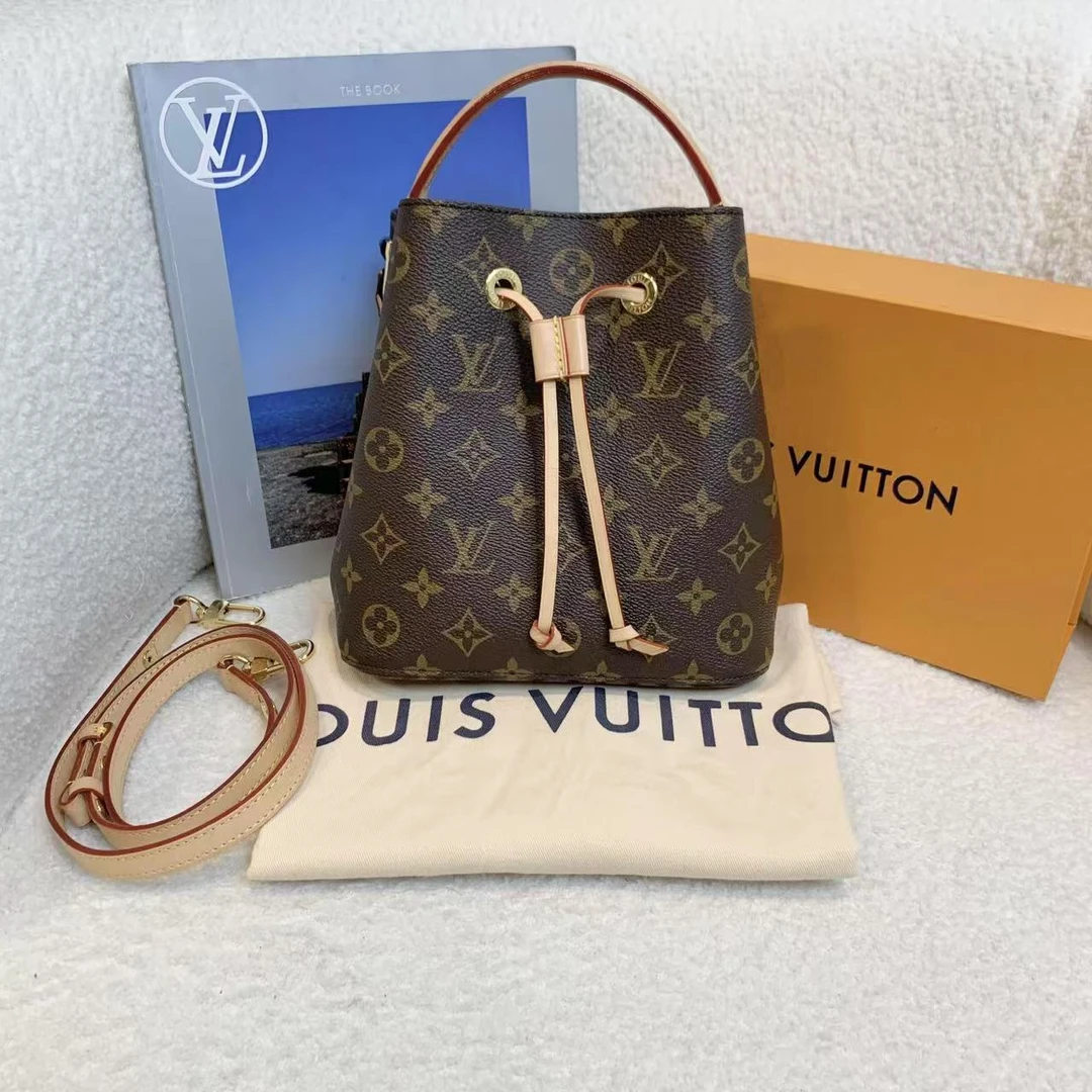 99新 LouisVuitton/路易威登 壹臻/老花水桶包/40084832