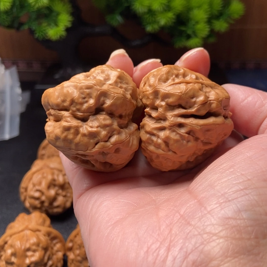 舵***！把件文玩核桃蛤蟆头