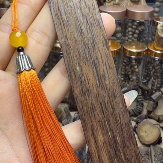 沉香碎屑沉香芽庄书签一片