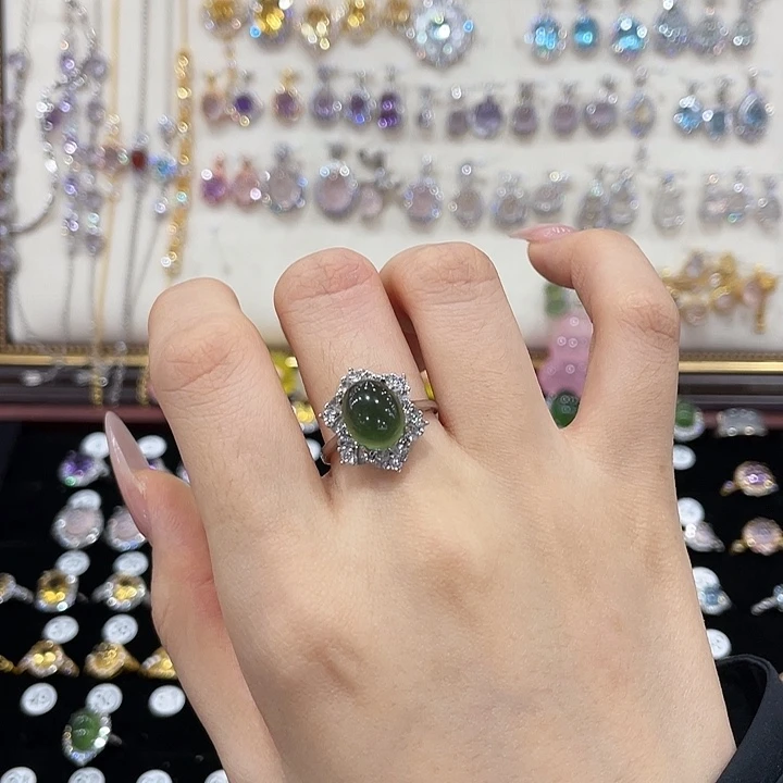 L***l岫玉银S925镶嵌戒指