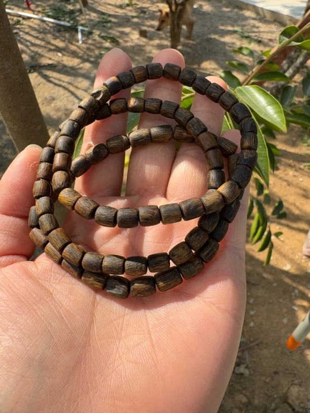 奇楠沉香随型单圈沉水 多样性发1