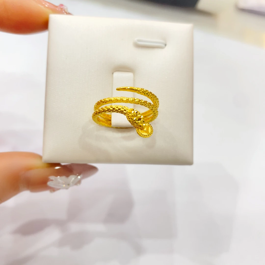 足金999 黄金灵蛇戒指3.98