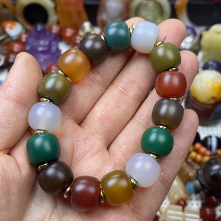 玛瑙/玉髓颈饰未镶嵌