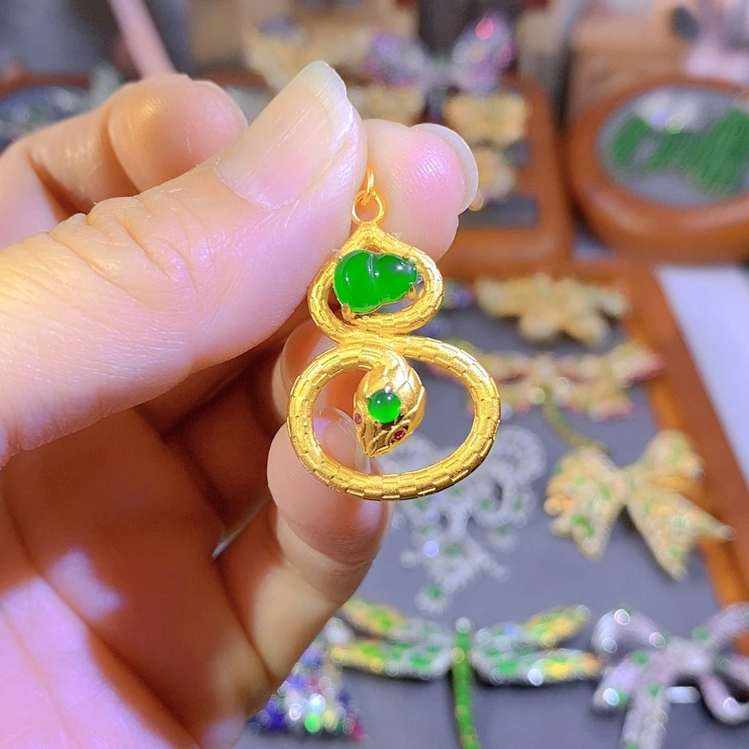 颈饰银S925镶嵌翡翠