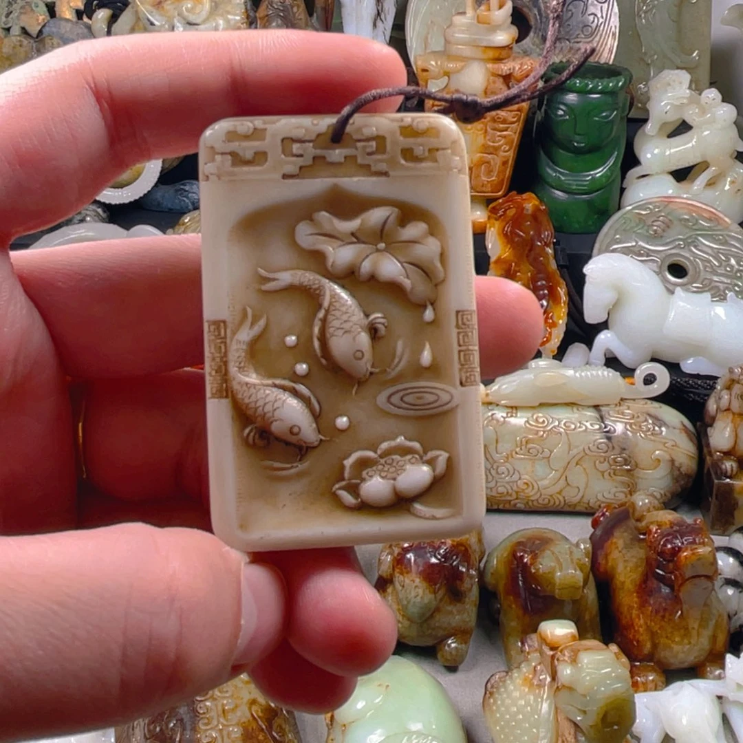 和田玉挂件未镶嵌15