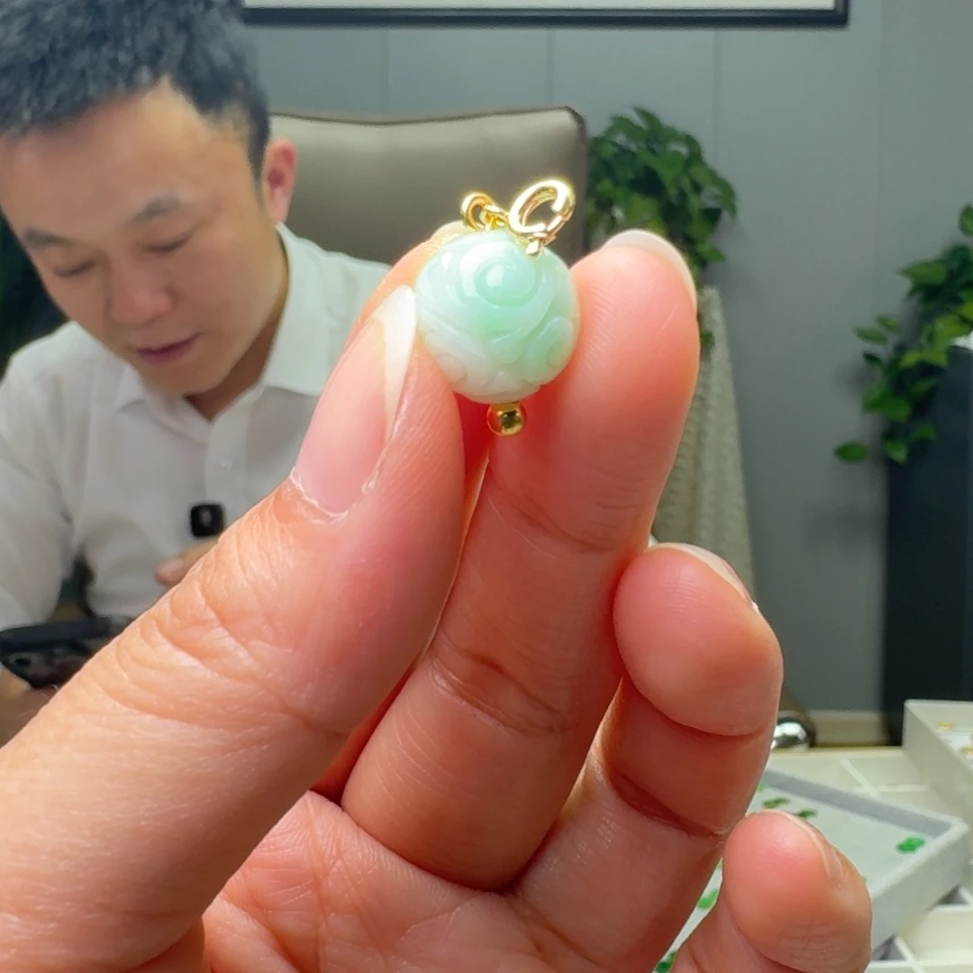 翡翠银S925镶嵌吊坠(不含链)多样性发货其一