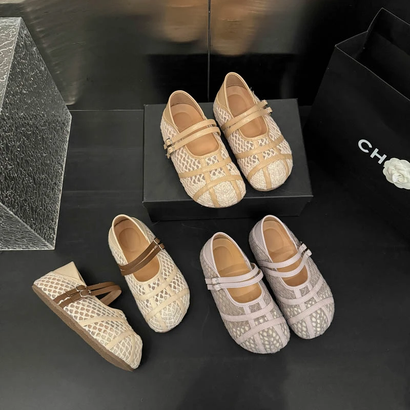 2025夏新款百搭时尚勃肯鞋女款内怎搞绑带搭扣韩版卡皮巴拉包头拖