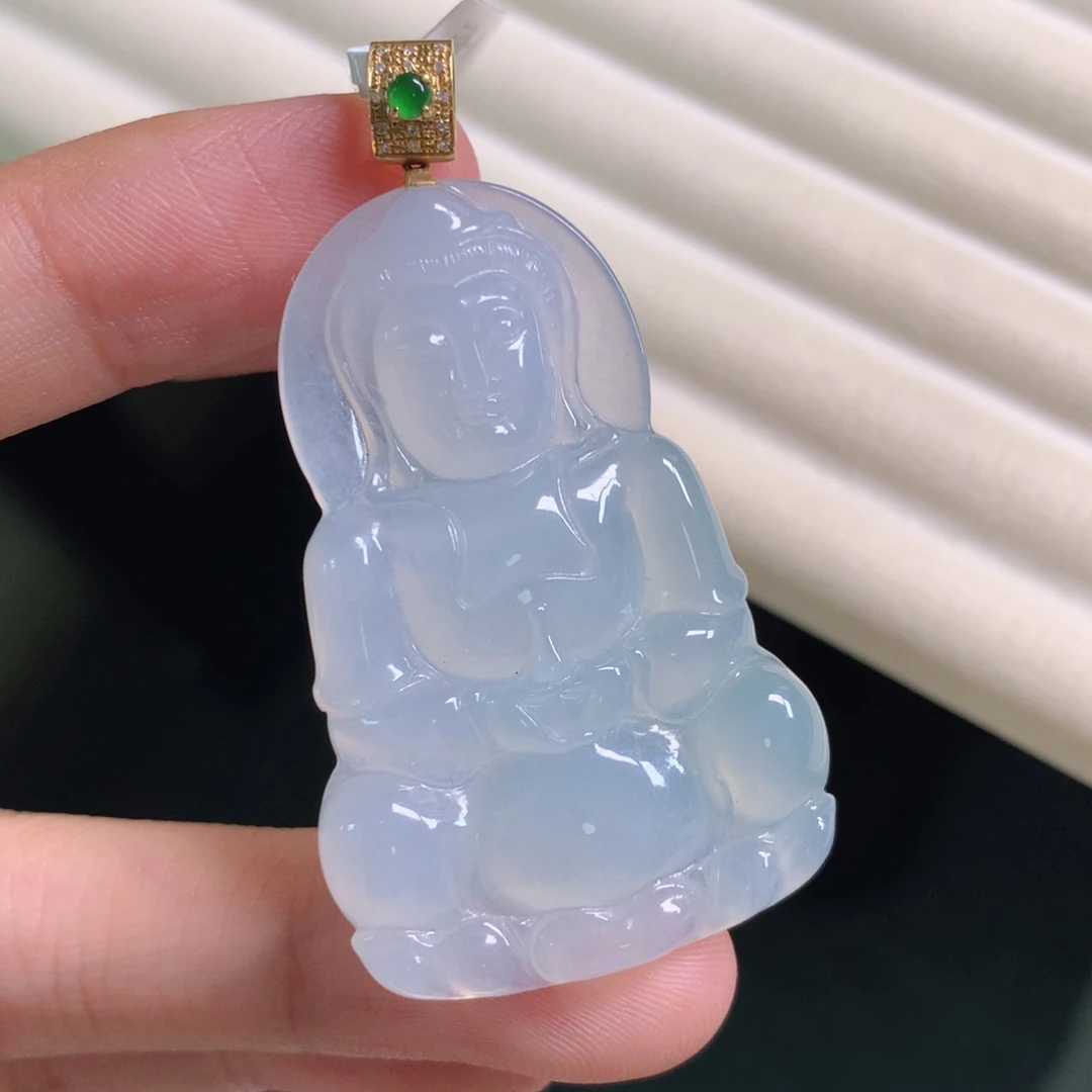 翡翠颈饰18K金镶嵌观音