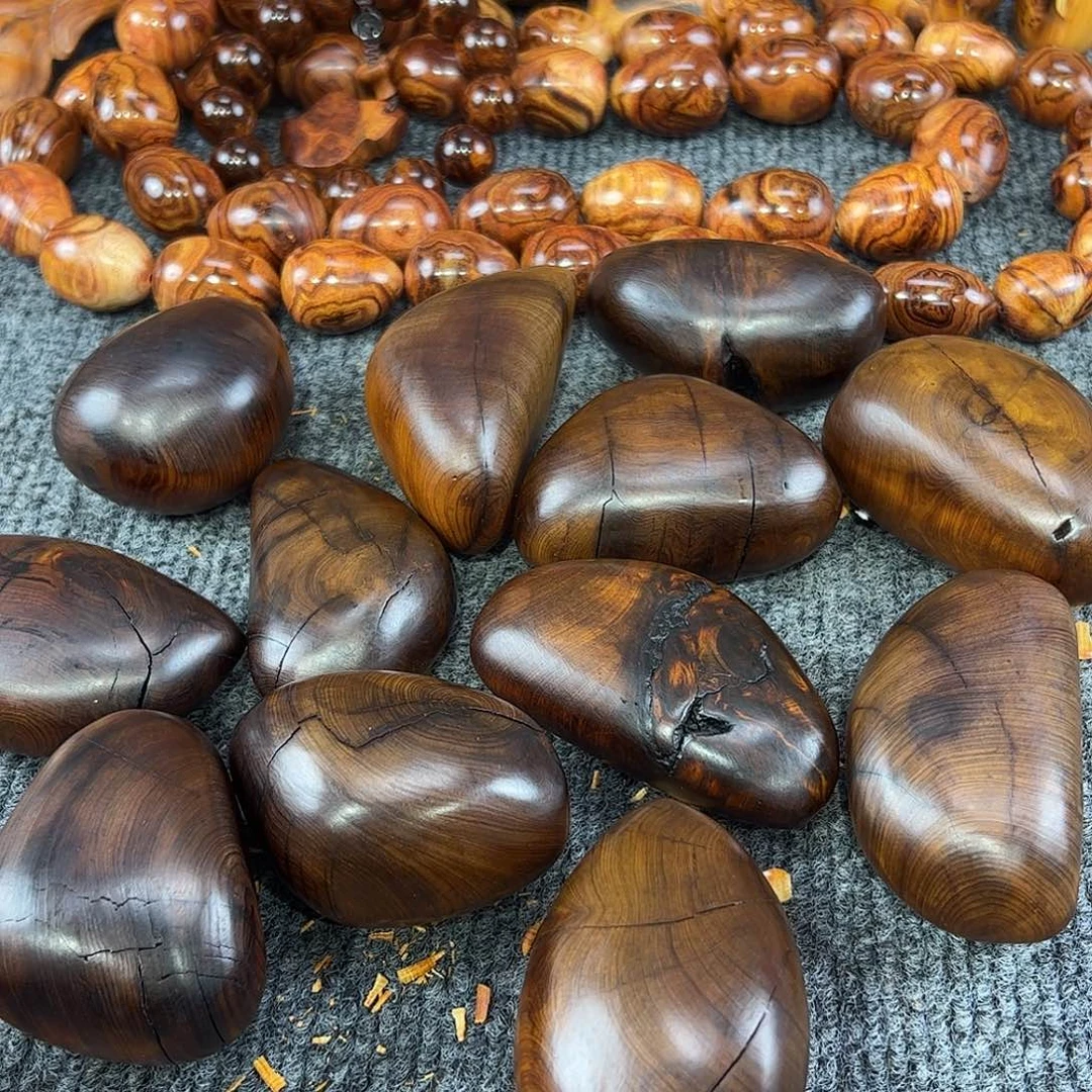 崖柏太行崖柏原木雷击木手把件，到手一个