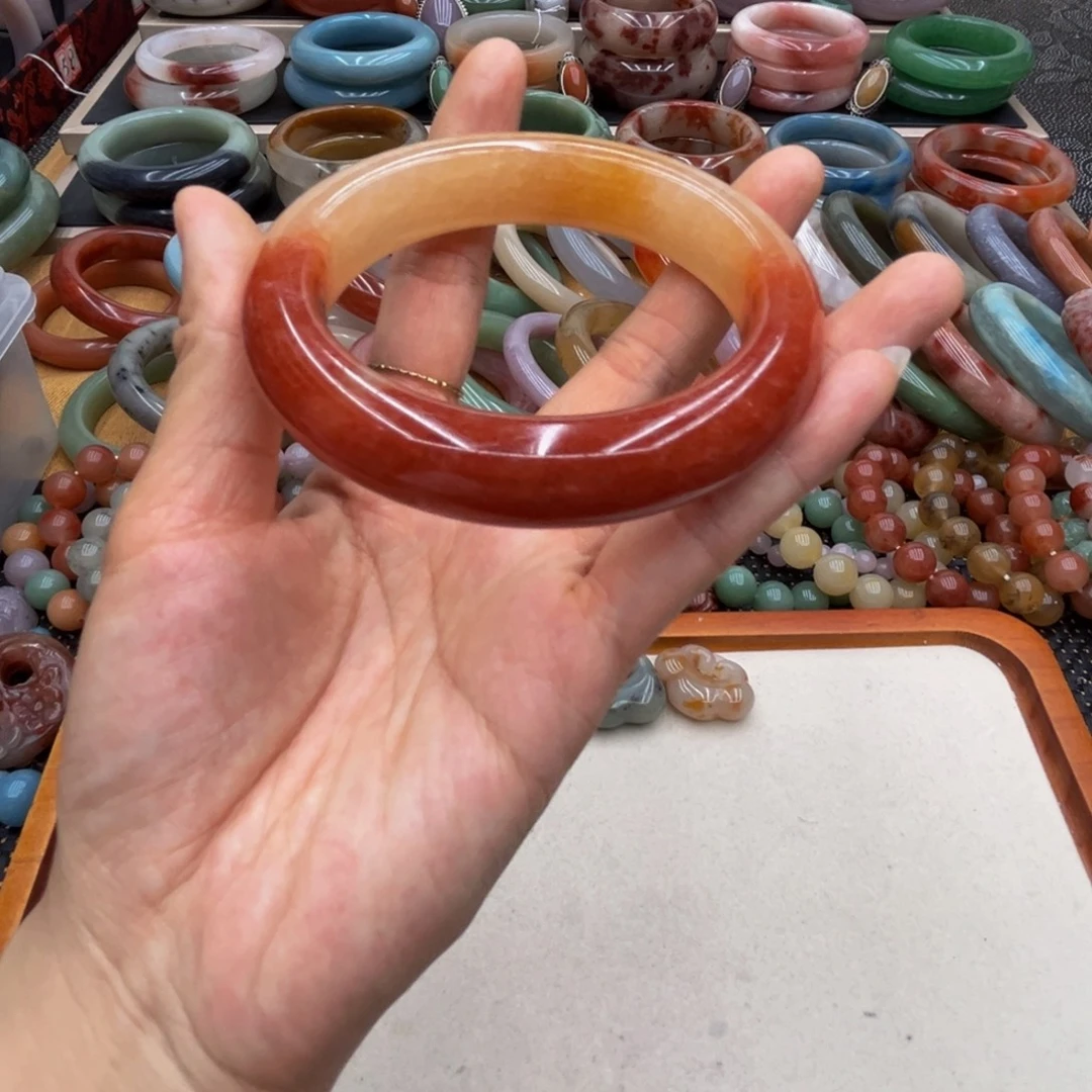 石英质玉未镶嵌圈口62