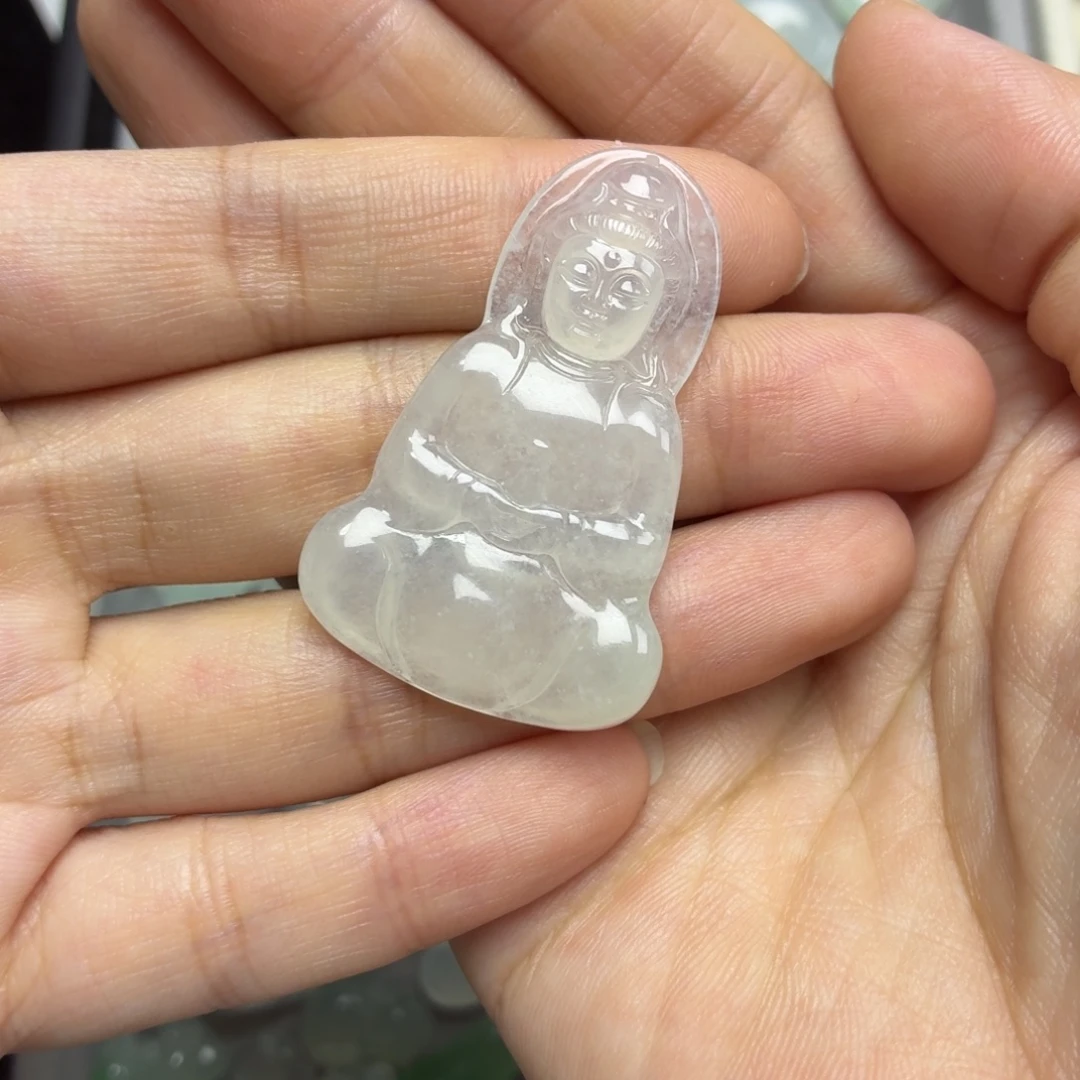 颈饰未镶嵌翡翠白冰素衣