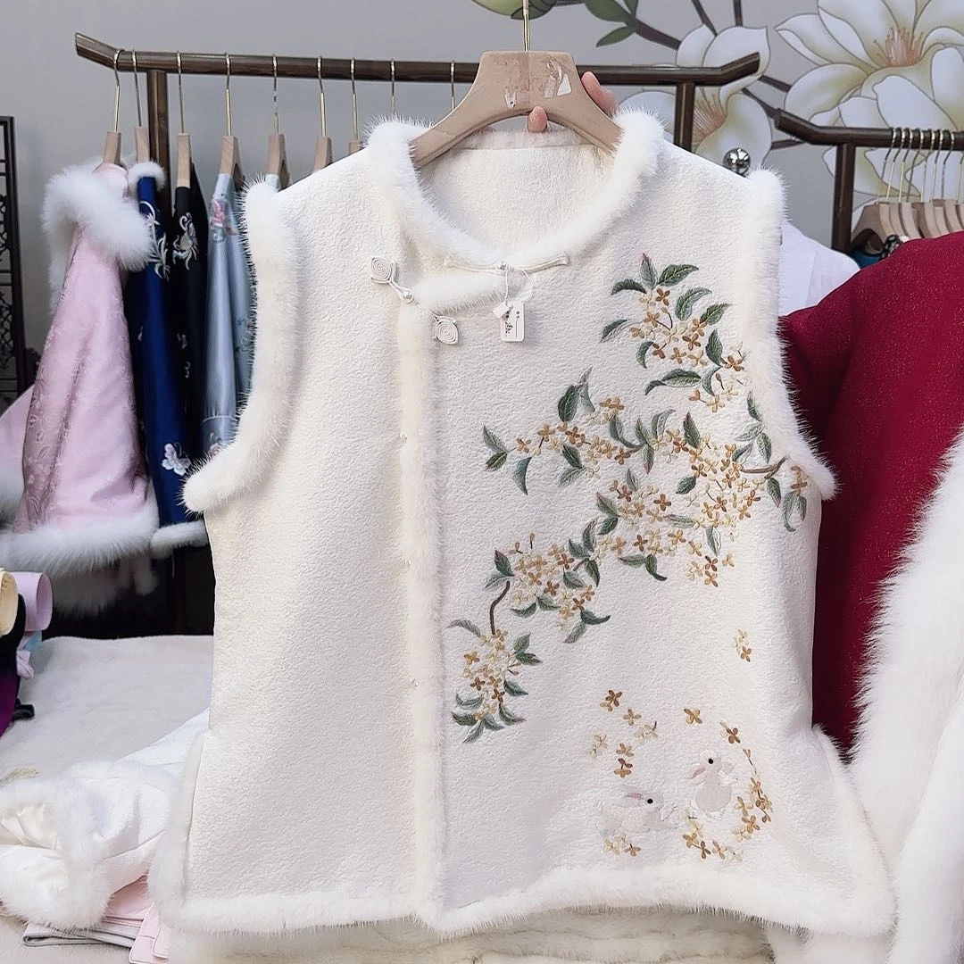 刺绣16.真丝苏绣桂花小兔子棉服款马甲