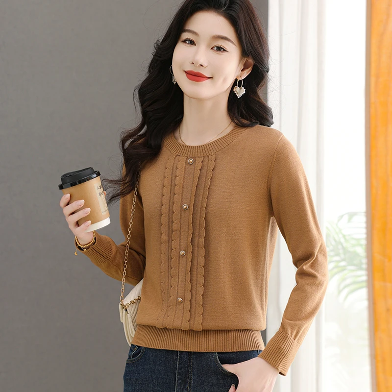 新款春秋宽松型女短款常规款毛针织衫外搭时尚假开衫气质圆领纯色