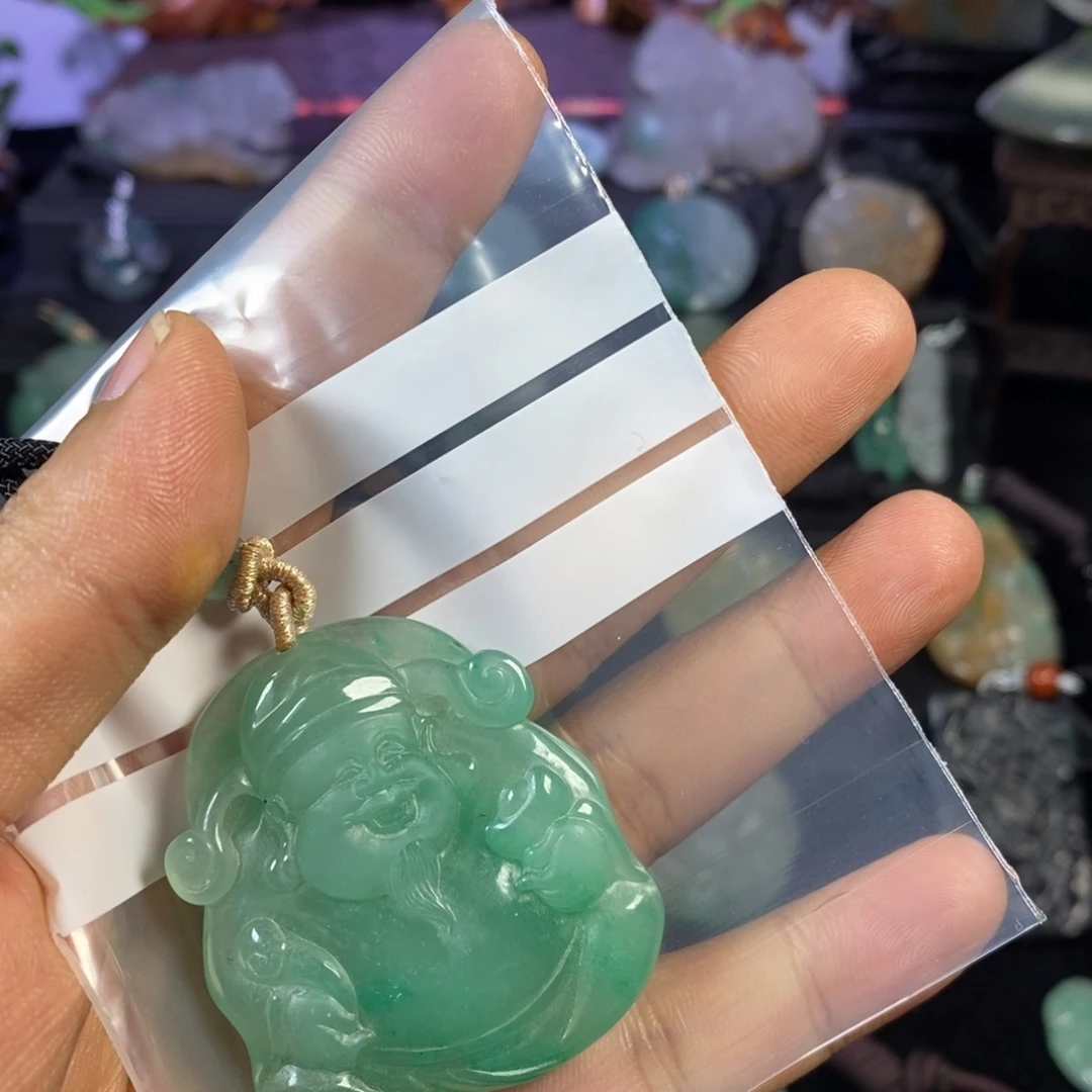 石英质玉（非洲翠）未镶嵌吊坠(不含链)