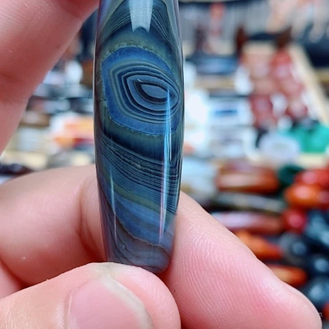 玛瑙/玉髓颈饰合金