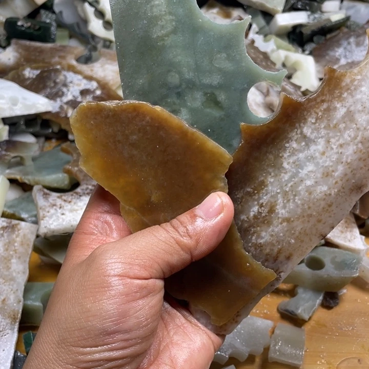 和田玉未镶嵌珠宝奇石