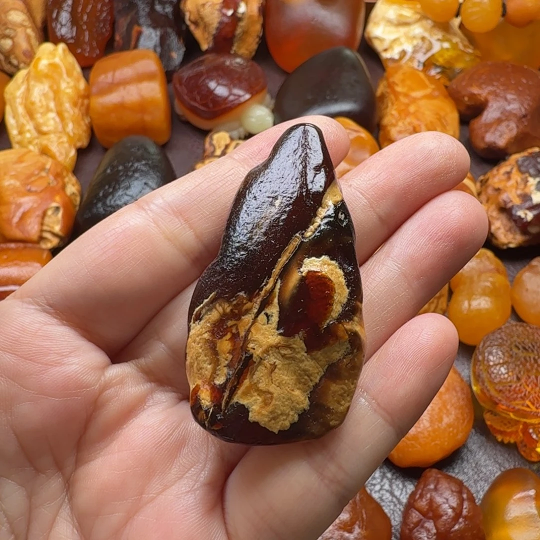 定制琥珀未镶嵌花蜡水滴原石