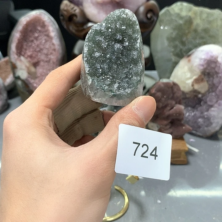 紫晶大型摆件（非配饰）未镶嵌