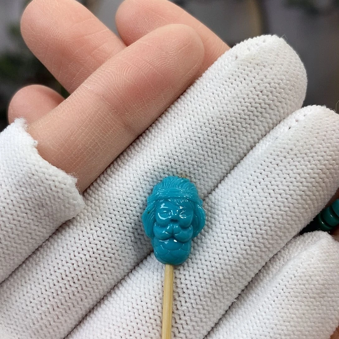 绿松石未镶嵌珠宝奇石