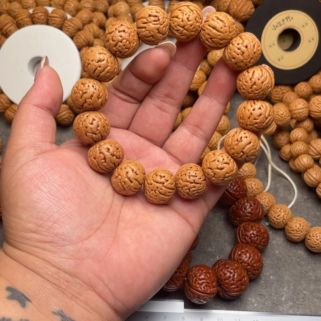 手串桃核肉纹元宝闪3