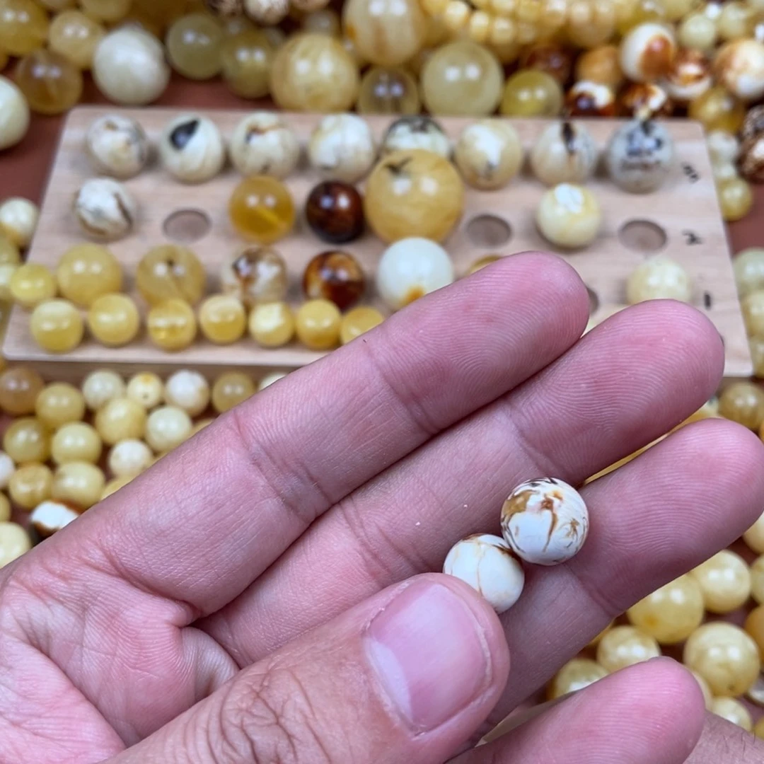 蜜蜡裸石未镶嵌碧****宝蜜蜡