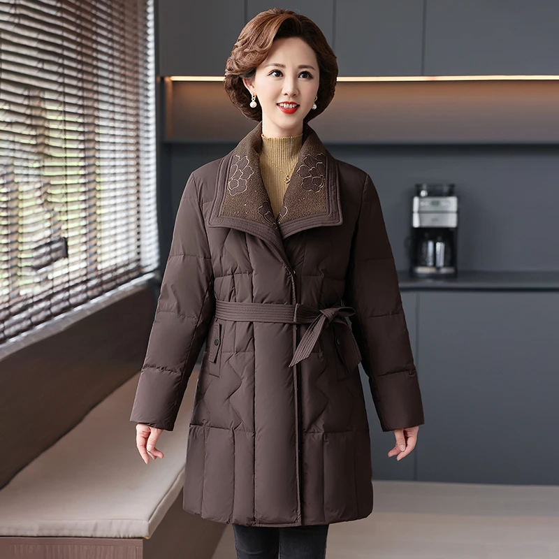 2025时尚新款妈妈装冬季中长款白鸭绒腰带中老年女羽绒服气质外套