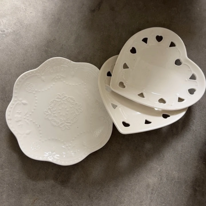 碟四个圆两个爱心工厂库存微瑕产品