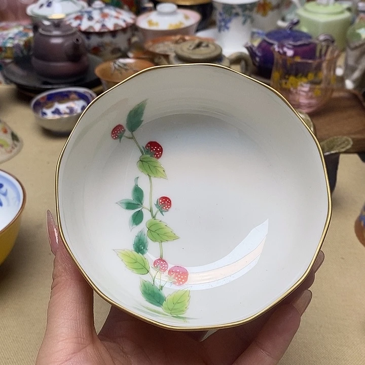 紫砂茶宠盘子都被压塌到不行的那种笑点