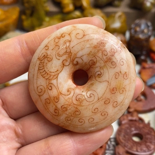 蛇纹石玉未镶嵌颈饰15