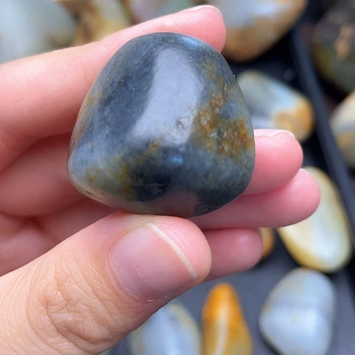 沧***海颈饰未镶嵌和田玉23