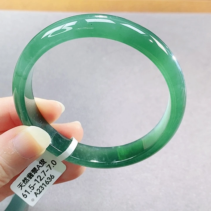 【闪购商品】未镶嵌手镯翡翠