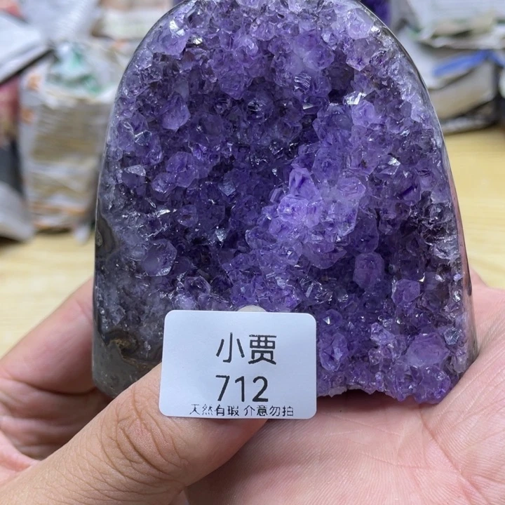 未镶嵌水晶大型摆件（非配饰）