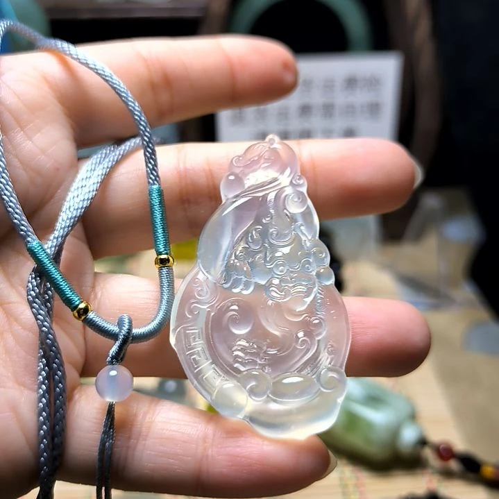 仙***掌蛇纹石玉合金颈饰