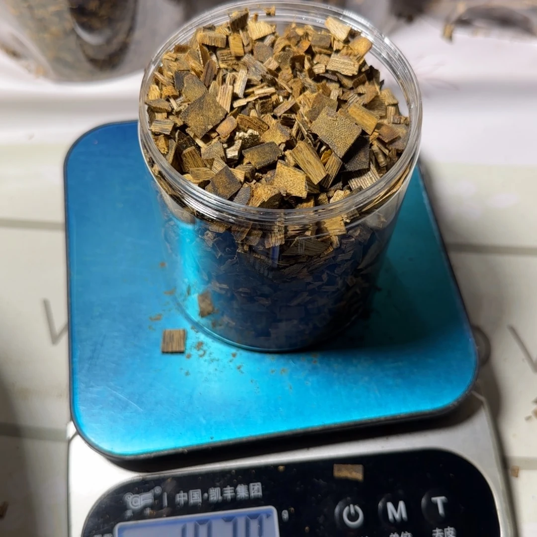 沉香碎屑沉香陆河老料102克