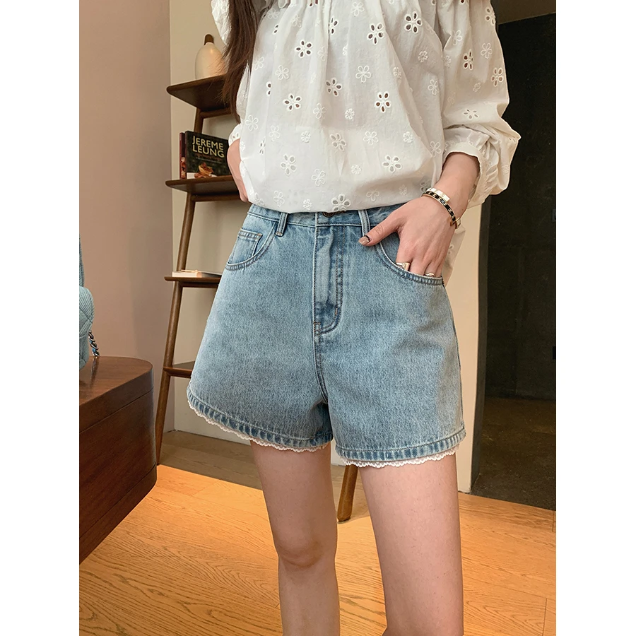张贝贝 自由古巴 长绒棉 蕾丝拼接牛仔短裤