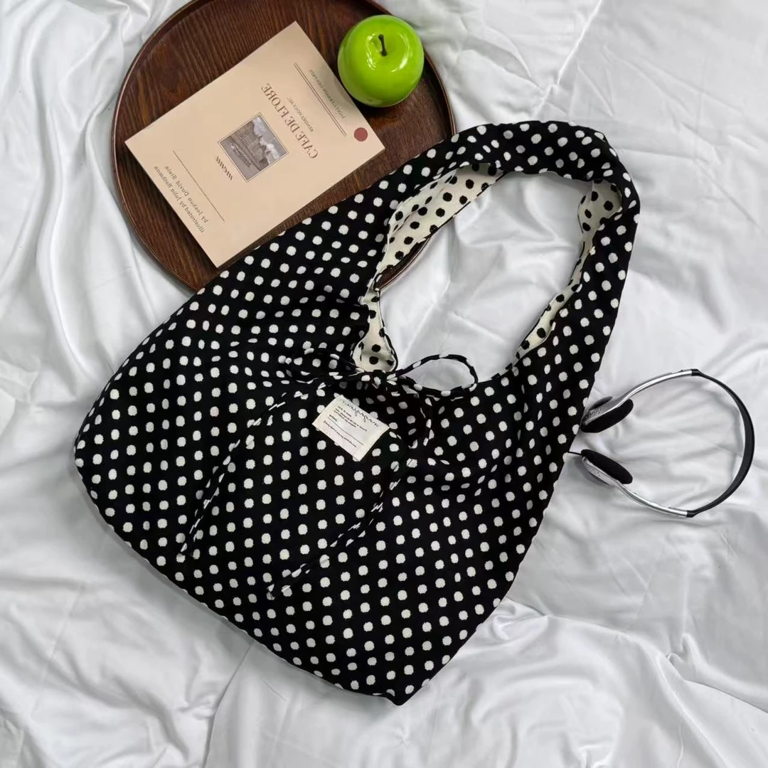 一张同学【长约45高30单位厘米】时尚手提单肩包C7386黑