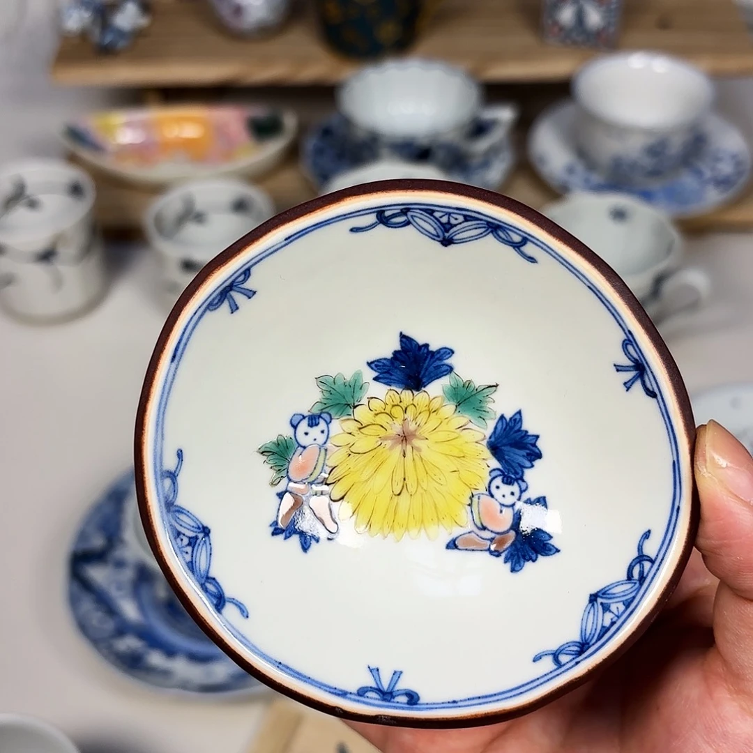 陶绫部史织  三足钵
