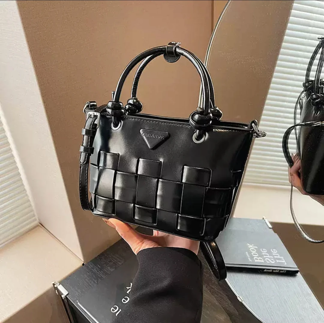 新款小众复古手提编织小方包高级斜挎包